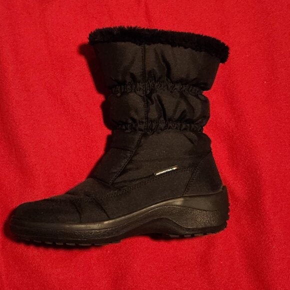 Ladies Antarctica black winter boot, size 8.5 - Picture 2 of 11